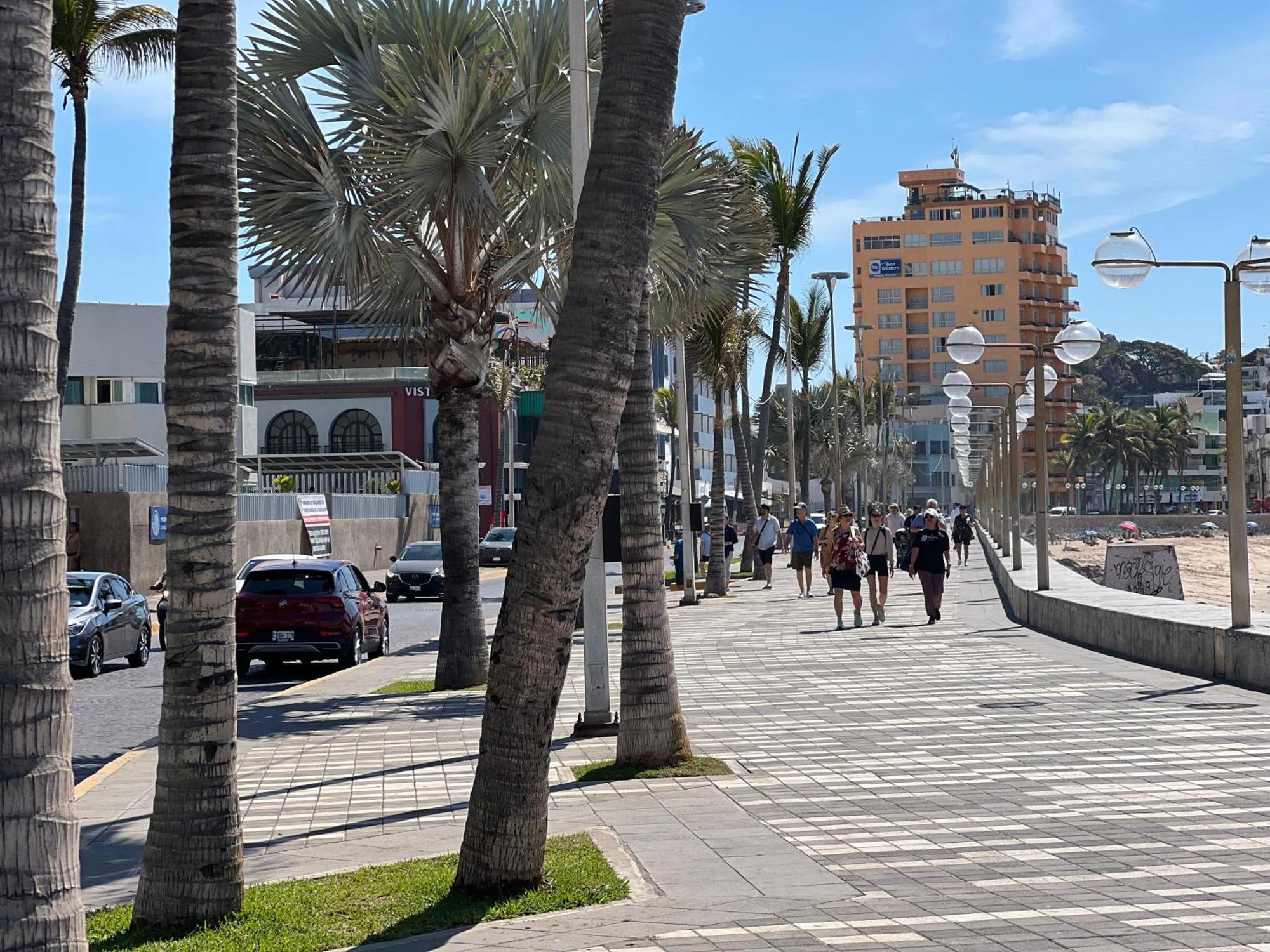 Hotel La Siesta Malecon Мазатлан Екстер'єр фото