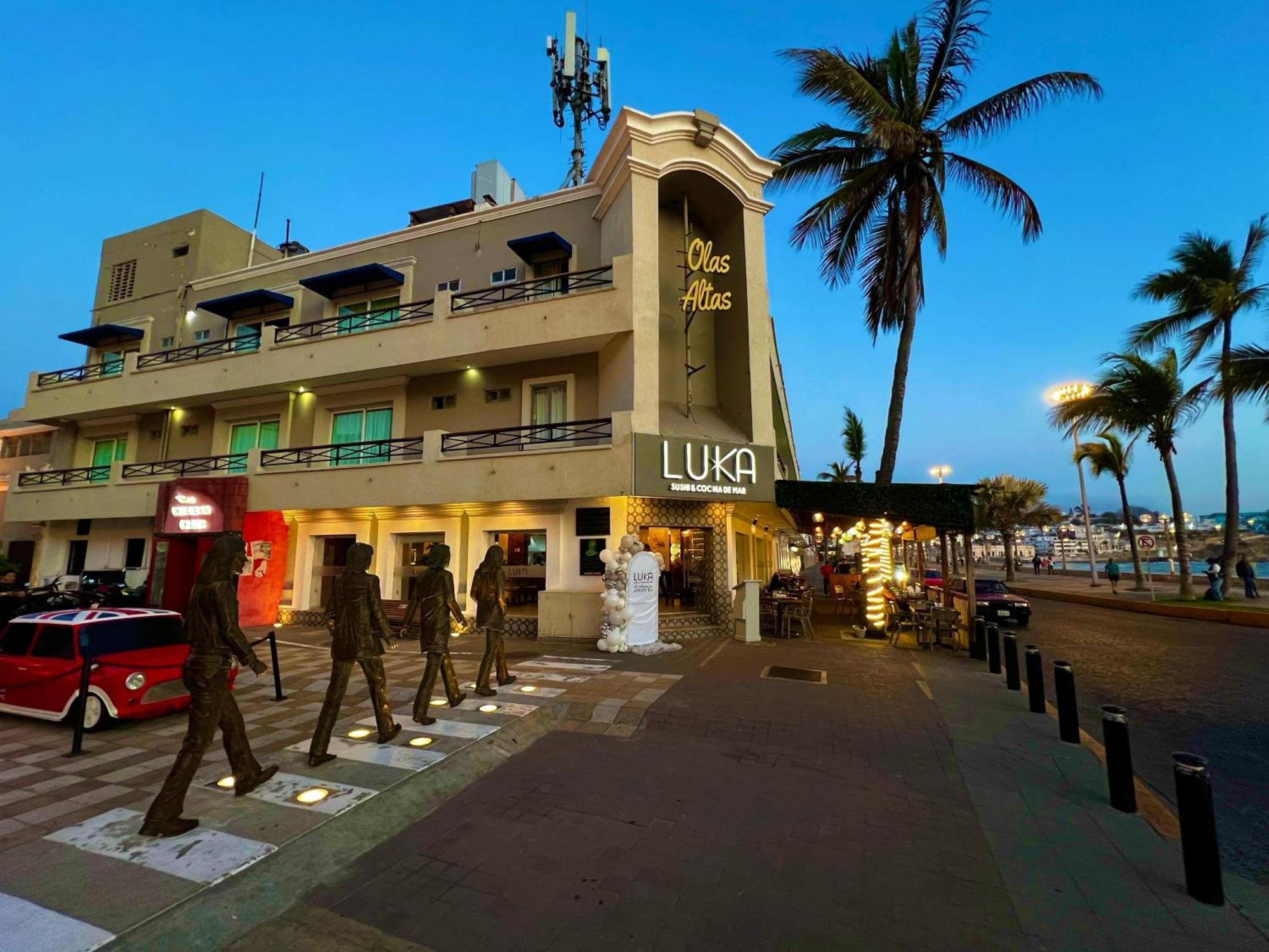 Hotel La Siesta Malecon Мазатлан Екстер'єр фото